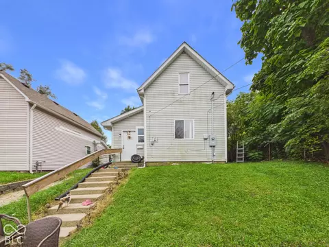 1523 W 20th St, Anderson, IN 46016