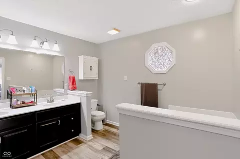 Bath - 110 Ladino Ln, Pendleton, IN 46064 photo 1 of 6