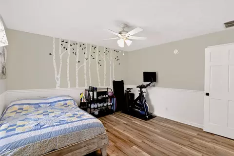 Bedroom - 110 Ladino Ln, Pendleton, IN 46064 photo 5 of 6