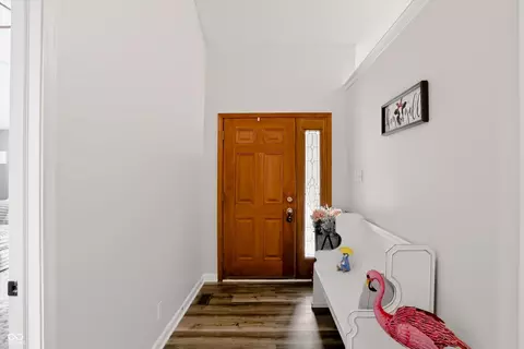 Entry Way - 110 Ladino Ln, Pendleton, IN 46064 photo 1 of 3