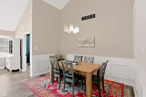 Dining - 110 Ladino Ln, Pendleton, IN 46064 photo 2 of 3