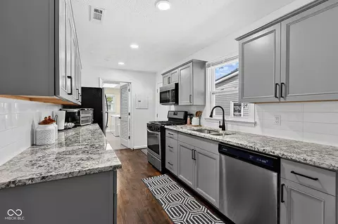 Kitchen - 120 Poplar St, Windfall, IN 46076 photo 2 of 2