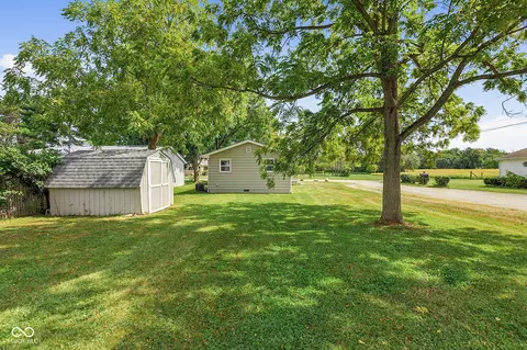 Exterior - 120 Poplar St, Windfall, IN 46076 photo 4 of 4