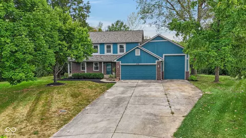 7719 Golf Club Ct, Indianapolis, IN 46236