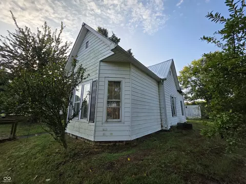 Other - 123 E Rdg, Brazil, IN 47834 photo 1 of 12