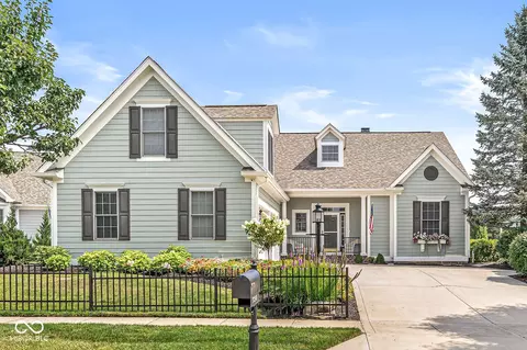 734 Hanover Close, Zionsville, IN 46077