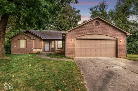 1360 Boone Ct, Indianapolis, IN 46217