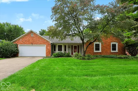 209 Yorkshire Cir, Noblesville, IN 46060