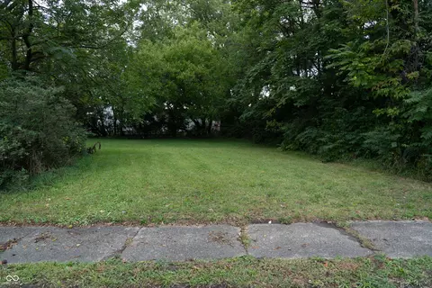 3212 Warsaw St, Fort Wayne, IN 46806