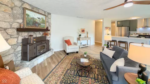 Living - 7520 Ardwell Dr, Indianapolis, IN 46237 photo 2 of 7