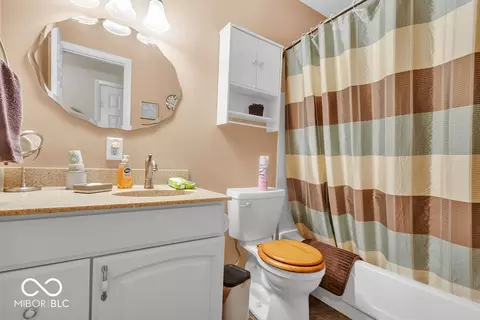 Bath - 3675 S Duncan Rd, Bloomington, IN 47403 photo 1 of 3
