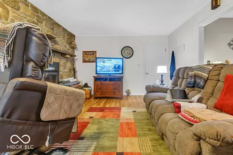 Living - 3675 S Duncan Rd, Bloomington, IN 47403 photo 2 of 4