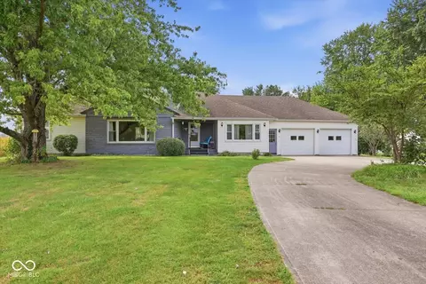2441 S Tucker Rd, Shelbyville, IN 46176