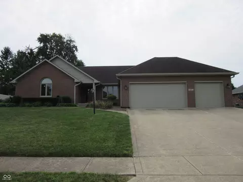 3717 The Cts, Greenwood, IN 46143