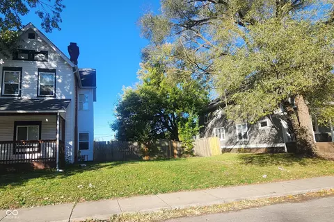1018 Tecumseh St, Indianapolis, IN 46201