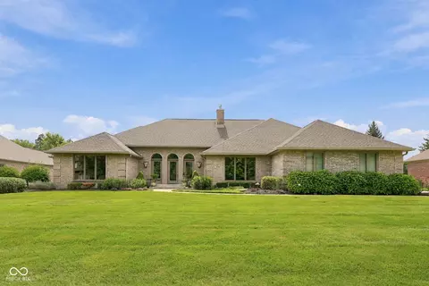 7101 W Augusta Blvd, Yorktown, IN 47396