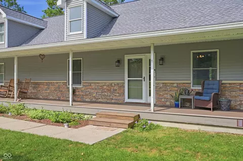 Exterior - 10366 E 155 Rd S, Greentown, IN 46936 photo 2 of 7