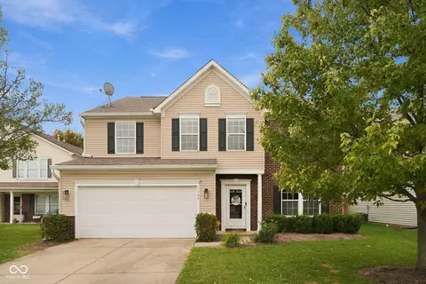 3304 Hurst St, Whiteland, IN 46184