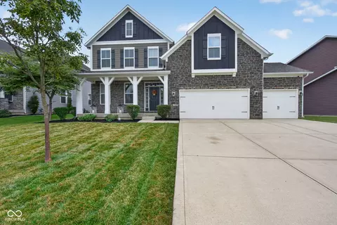 10608 Kensington Ln, Fortville, IN 46040