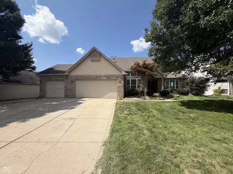 7328 Chestnut Hills Blvd, Indianapolis, IN 46278