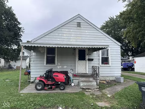 1305 E 26th St, Anderson, IN 46016