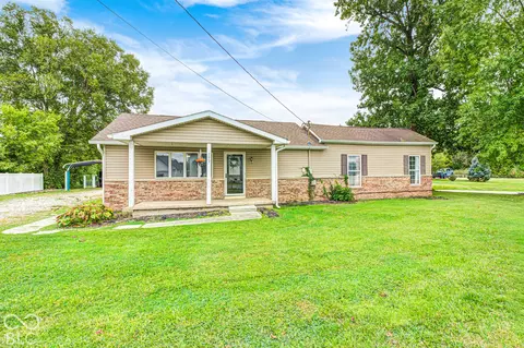 2867 S County Road 150 Rd W, Greencastle, IN 46135