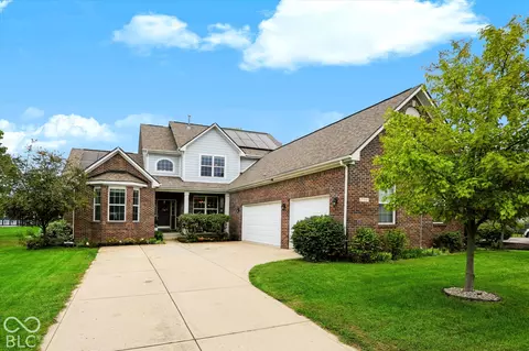 5914 Daw St, Noblesville, IN 46062