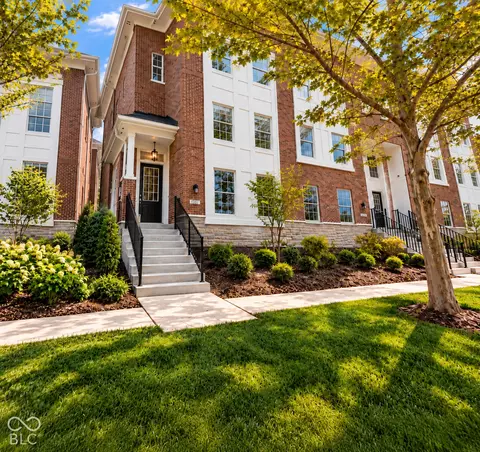 5744 Birtz Rd, Indianapolis, IN 46216