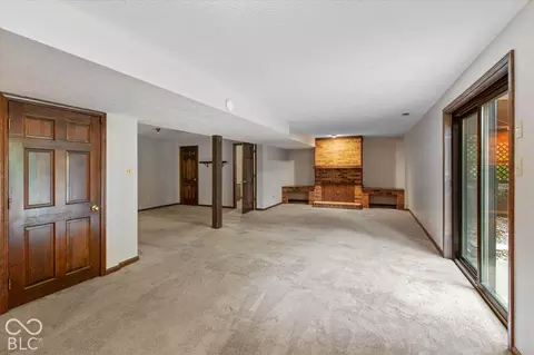 Living - 400 E Greyhound Pass, Carmel, IN 46032 photo 4 of 4