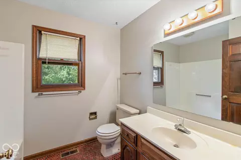 Bath - 400 E Greyhound Pass, Carmel, IN 46032 photo 4 of 5