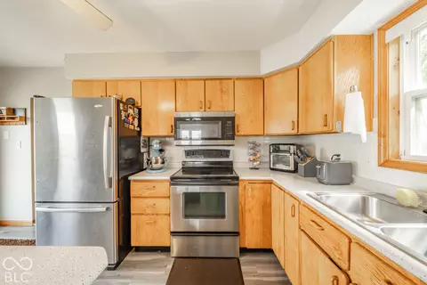 Kitchen - 9815 S 300 W, Pendleton, IN 46064 photo 3 of 3