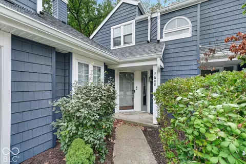 7608 Harbour Isle, Indianapolis, IN 46240