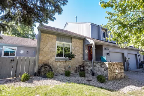 566 Conner Creek Dr, Fishers, IN 46038