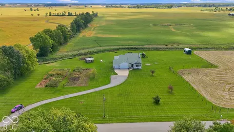 View/Area - 9009 Hamilton Rd, Yoder, IN 46798 photo 5 of 9