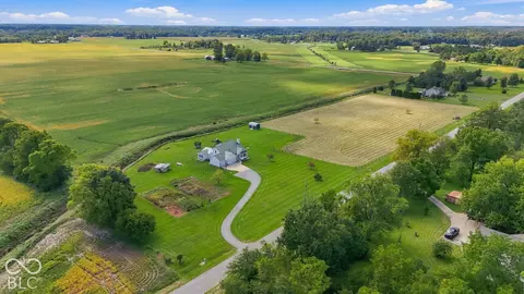 View/Area - 9009 Hamilton Rd, Yoder, IN 46798 photo 3 of 9