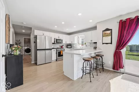 Kitchen - 9009 Hamilton Rd, Yoder, IN 46798 photo 1 of 5