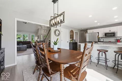 Dining - 9009 Hamilton Rd, Yoder, IN 46798 photo 1 of 3