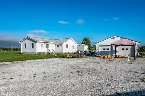 10958 Greenfield Ave, Noblesville, IN 46060