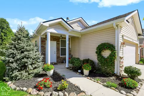 3731 White Cliff Way, Whitestown, IN 46075