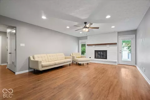 7811 Taunton Rd, Indianapolis, IN 46260