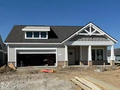 7106 Shenandoah St, Zionsville, IN 46077