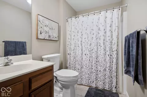 Bath - 3739 Imperial Dr E, Columbus, IN 47203 photo 2 of 8