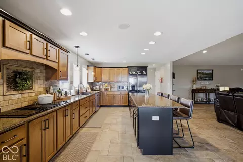 Kitchen - 3739 Imperial Dr E, Columbus, IN 47203 photo 9 of 12