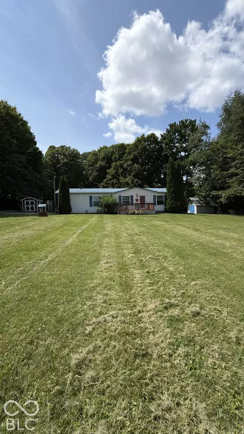 5816 N County Road 175 Rd E, Greencastle, IN 46135