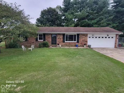 3451 E 850 S, Columbus, IN 47201