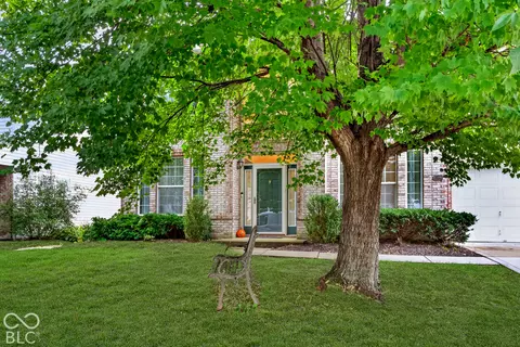 15996 Arbor Grove Blvd, Noblesville, IN 46060