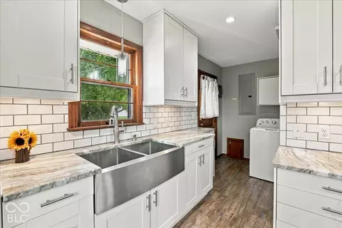 Kitchen - 606 E Water St, Pendleton, IN 46064 photo 4 of 5