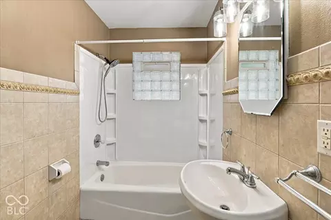 Bath - 606 E Water St, Pendleton, IN 46064 photo 1 of 2