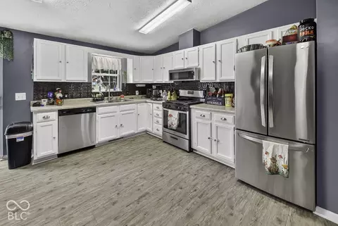 Kitchen - 415 3rd St, Wilkinson, IN 46186 photo 2 of 2