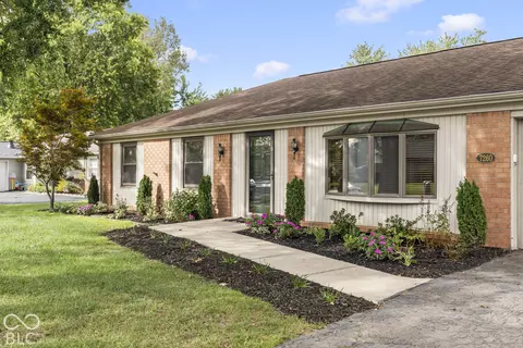 7260 Crest Ln, Indianapolis, IN 46256